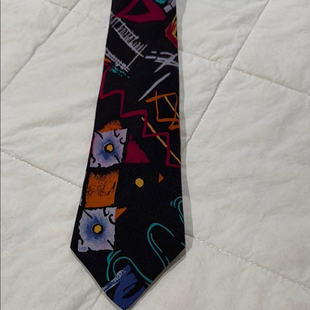 Abstract Patterned Black Tie